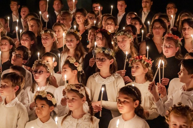 Animation de l'Heure Sainte vécue avant l'enregistrement - Petits Chanteurs de Rueil