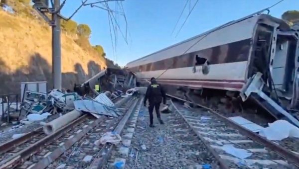 Corner Item Image - Catastrophe ferroviaire en Espagne : à Adamuz, la solidarité et la prière face au drame
