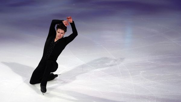 Corner Item Image - Maxim Naumov, le patineur olympique qui a transformé son chagrin en gloire