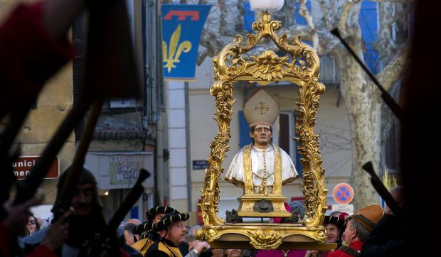 Corner Hero Image - Barjols célèbre la Saint-Marcel avec l’ancestrale “danse des Tripettes”
