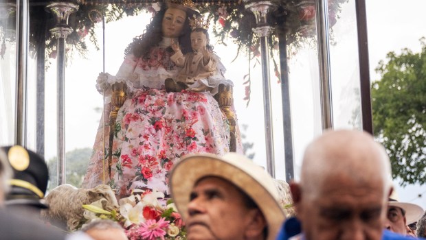 VENEZUELA-DIVINA-PASTORA-PROCESSION-AFP