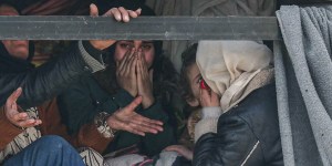 Père Bahjat Karakach, prêtre à Alep : “Dieu marche avec ceux qui souffrent”