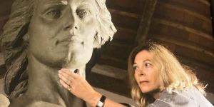 Daphné du Barry, sculptrice de la divine proportion