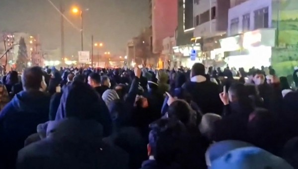 Corner Item Image - Emmanuel Razavi : “En Iran, l’espoir est très fort de voir le régime tomber”