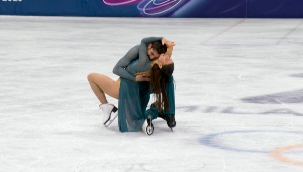 Victoire française pour l'épreuve de danse sur glace