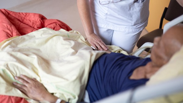 Corner Item Image - Fin de vie : l’examen en deuxième lecture au Sénat reporté à mi mai