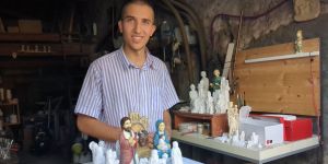 À Donzac, Célestin-Joseph sculpte la foi dans la cire et la résine