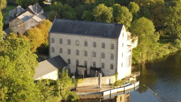 Abbaye Notre-Dame du Port du Salut (Mayenne)