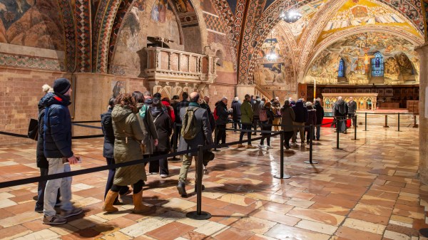 assisi-st-francis-relics-public-veneration-2026