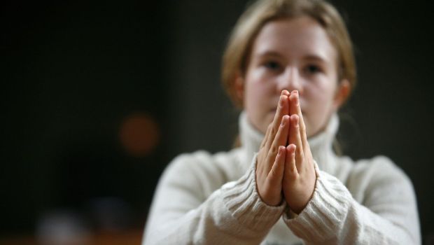 priere-mains-jointes-careme-jeune-godong