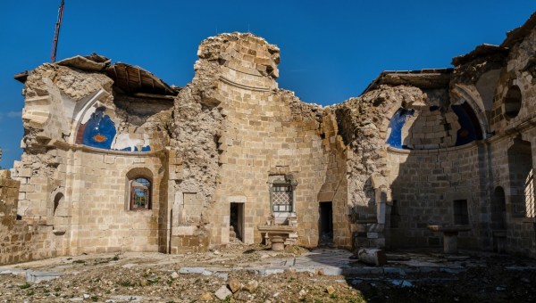 Corner Item Image - Une jeune architecte turque se démène pour rendre sa splendeur à une église d’Antioche