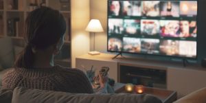 The Good Doctor, Mad Men… Les séries, nouveaux miroirs du pouvoir et de la société ?