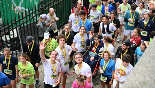 Corner Item Image - Paris Églises Tour, la course avec un supplément d’âme