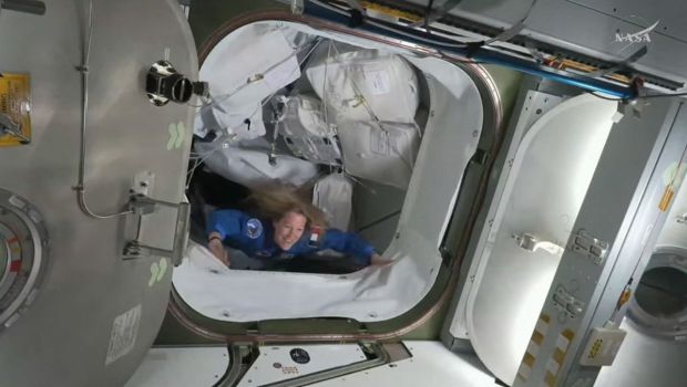 « Une joie intense » : Sophie Adenot émerveillée par la vue de la Terre