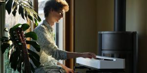 La musique comme émerveillement, le pari de Raphaël sur Instagram