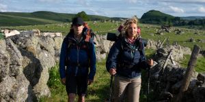 Cinéma : “Compostelle”, un chemin d’espérance pour une jeunesse en difficulté