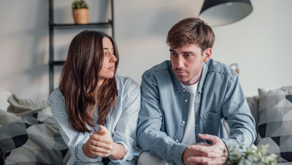 Corner Item Image - Voilà pourquoi il est si difficile de prendre des décisions en couple