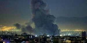 Frappes en Iran : “Changer un régime aussi solidement imbriqué reste très complexe”