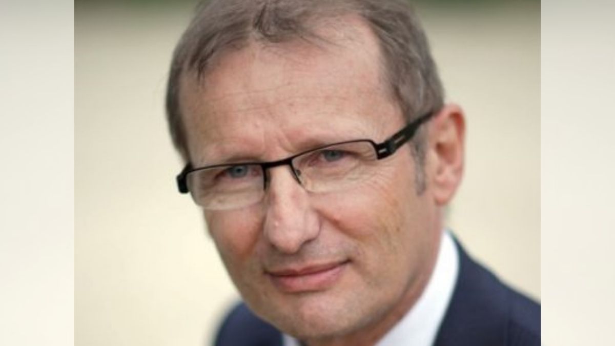 Dr-Pierre-Souvet-1.jpg