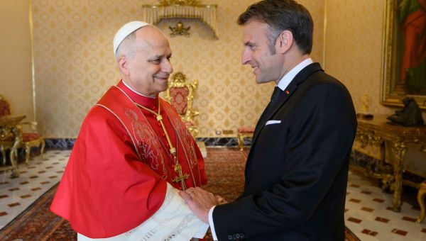 Corner Item Image - Emmanuel Macron face à Léon XIV, une heure d’échanges sur les crises du monde