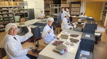 Les cisterciennes de Bonneval, gardiennes d’un savoir-faire chocolatier unique