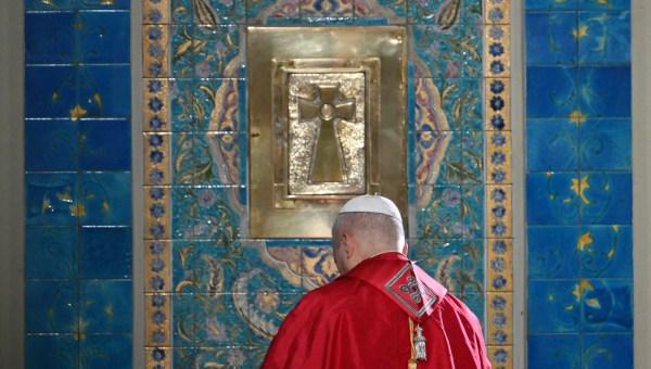 Corner Item Image - La visite émouvante et hors caméras de Léon XIV en Algérie