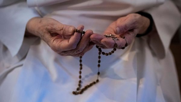 Petites-Soeurs-des-Pauvres-godong