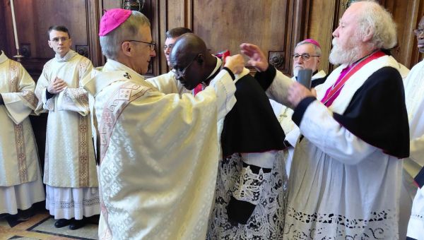 messe-instalation-chanoines-diocese-de-lyon