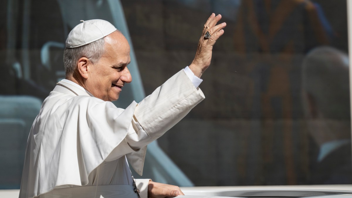 pope-leo-xiv-general-audience-st-peters-square-vatican