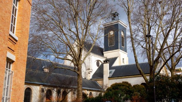 exterieur-eglise-sainte-marguerite-paris-shutterstock