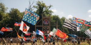 Ce week-end, 4.000 scouts ont marché dans les pas de saint Louis