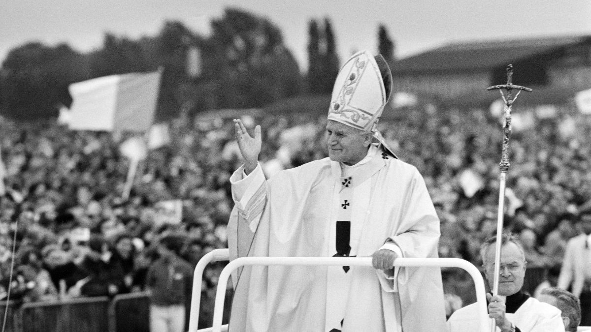JEAN-PAUL-II-BOURGET-AFP