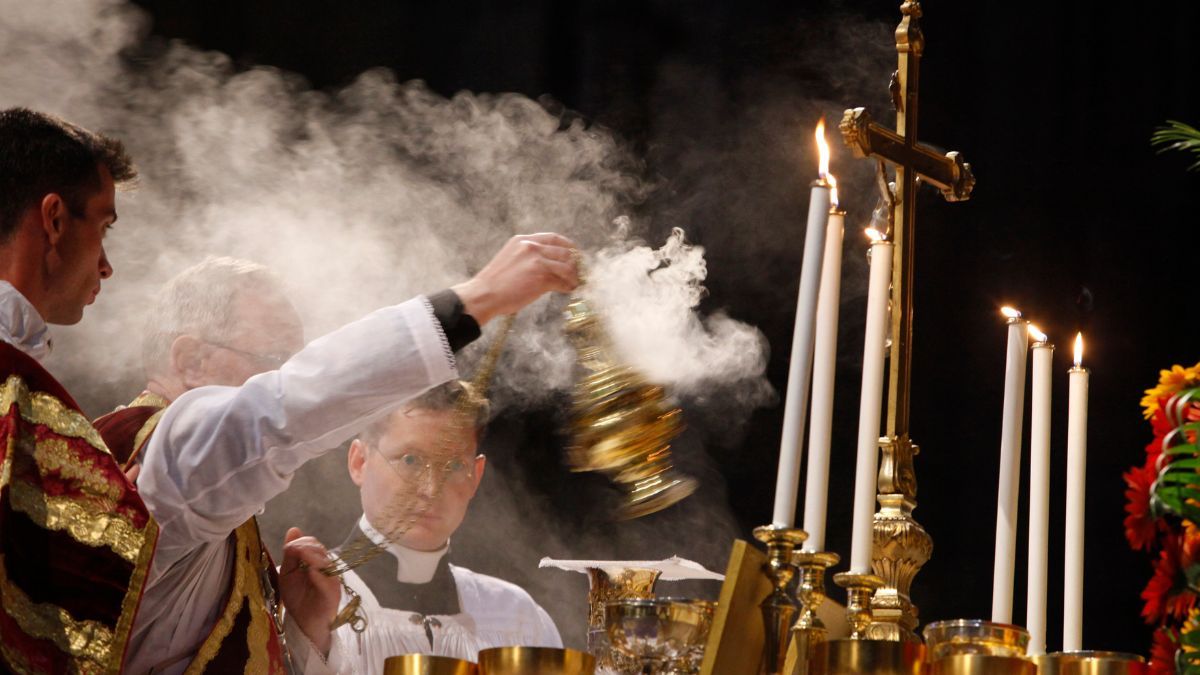 rite-tridentin-messe-encens-godong