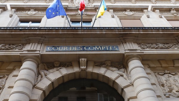La dette colossale de la France a dépassé la barre des 3.500 milliards d'euros au premier trimestre 2026.