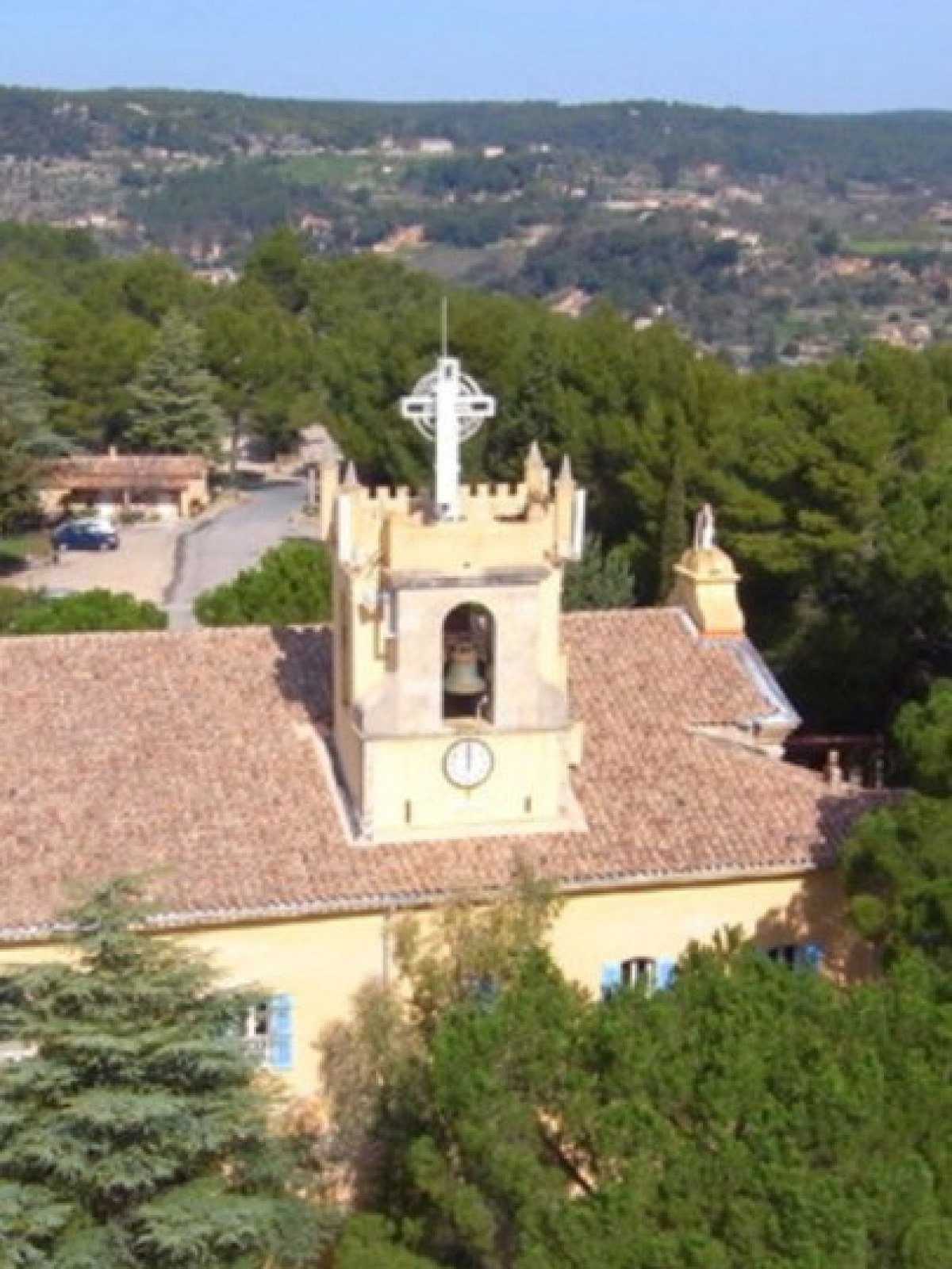 Le sanctuaire de Cotignac sauvé deux fois des flammes