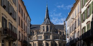 Vandalisme à l’église Saint-Étienne de Mulhouse : un homme interpellé