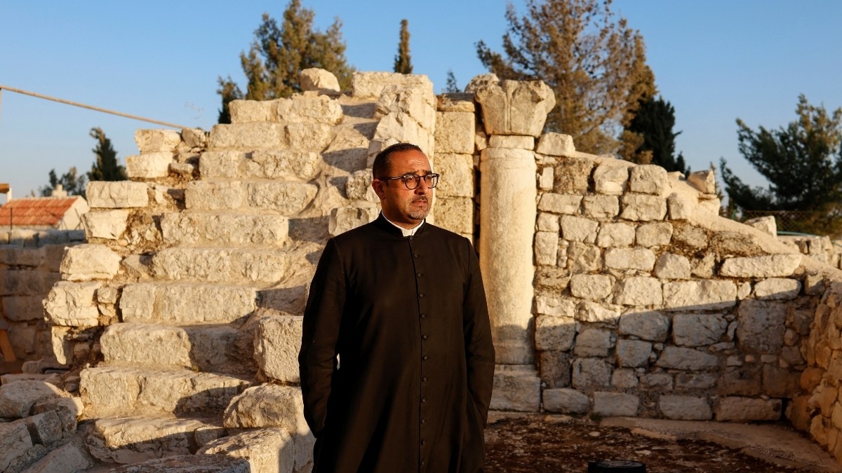 pere-bashar-taybeh.jpg