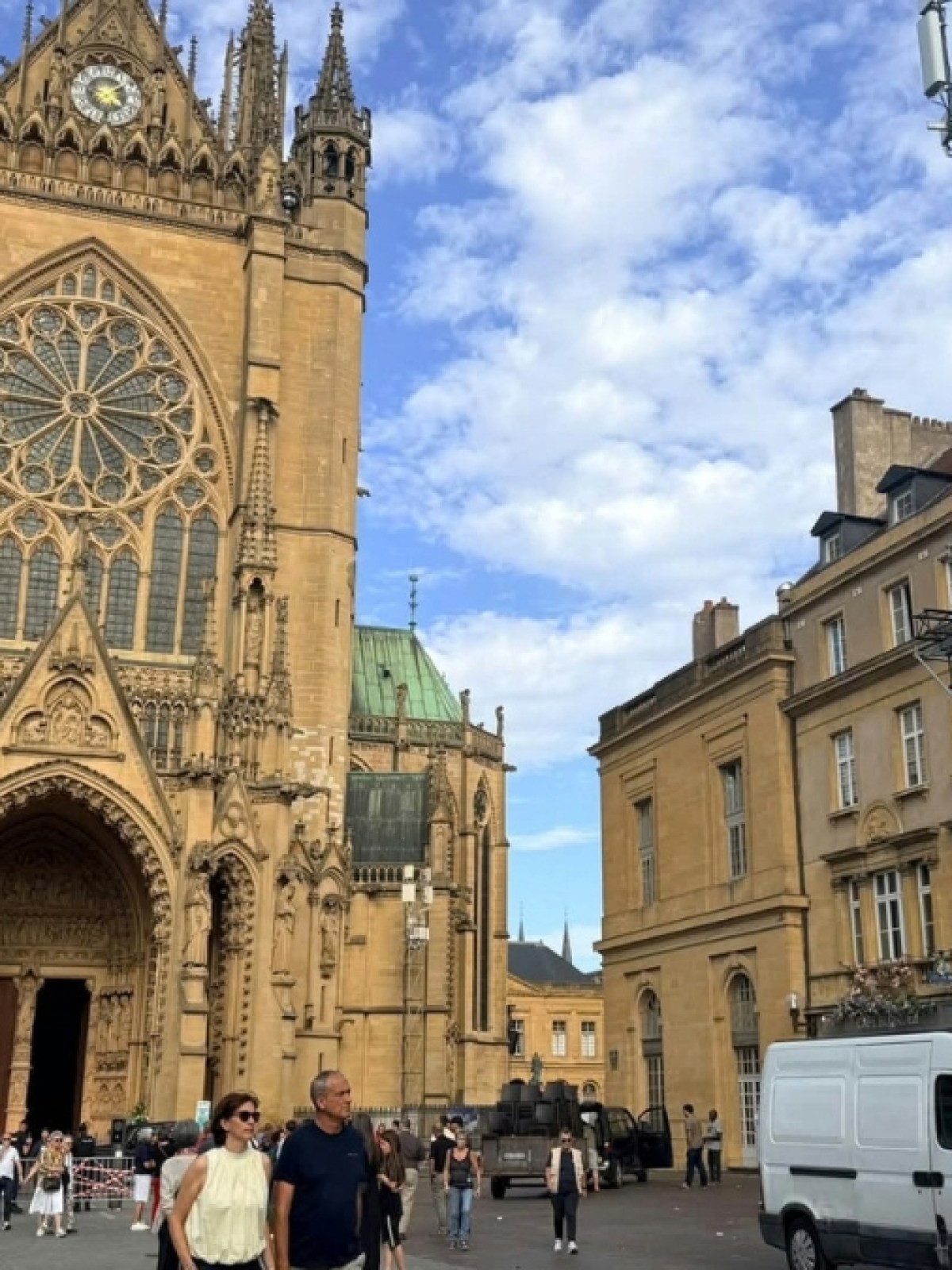 Metz en effervescence avant la venue du Pape