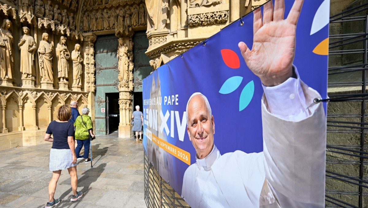 affiche-venue-leon-xiv-france-afp
