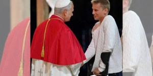 Calixte et Mayalène, quelques secondes avec Léon XIV qu’ils n’oublieront jamais